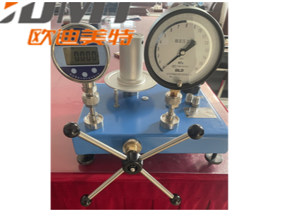活塞式壓力計